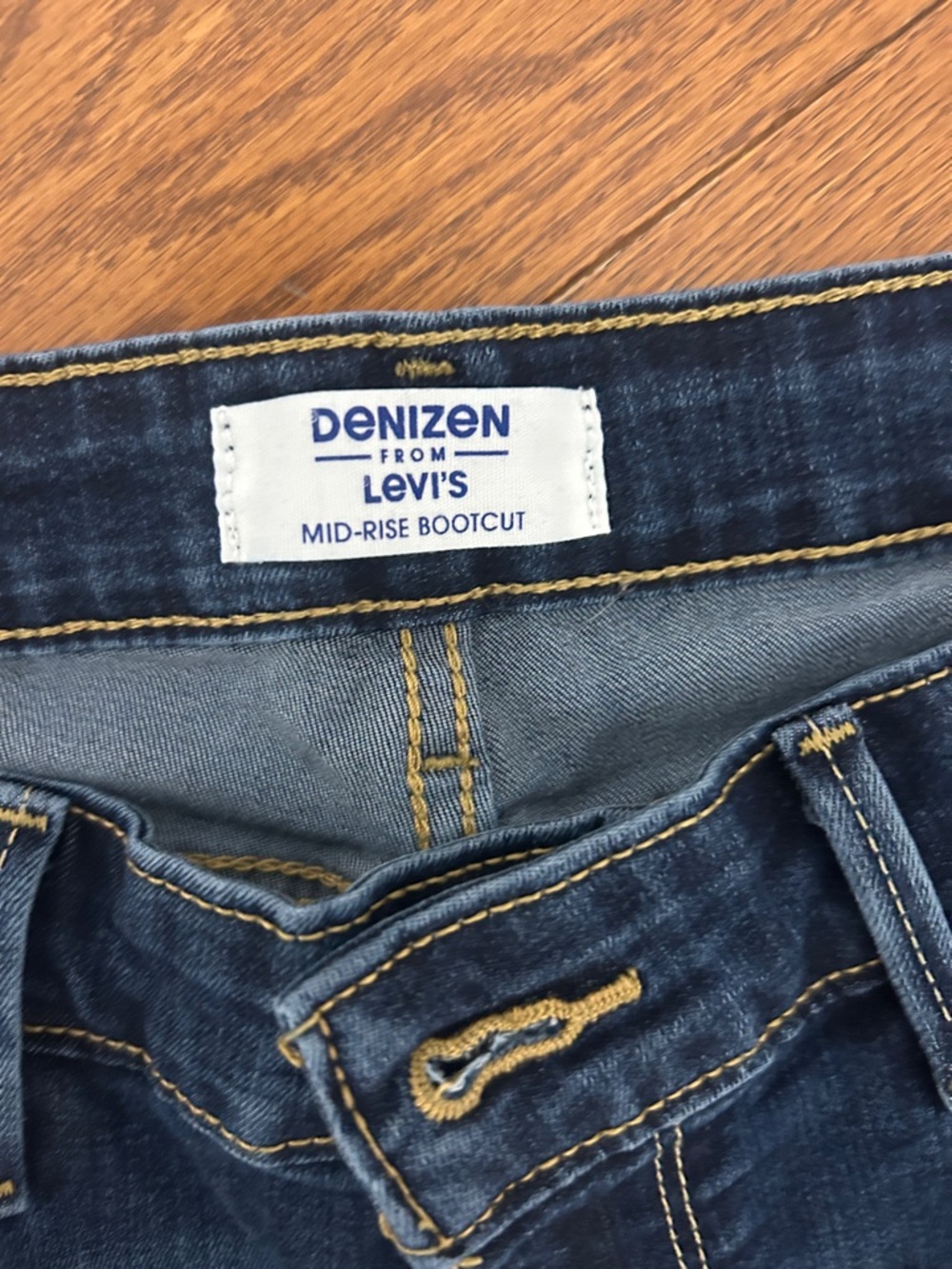 Denizen from Levi's Dark Blue Flare Jeans - Picture 2 of 5